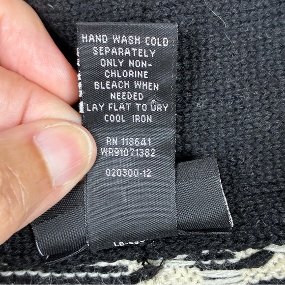 Lane Bryant Sweater Womens 18/20 Black cream Abstract Short Sleeve Cowl Neck - Picture 6 of 6